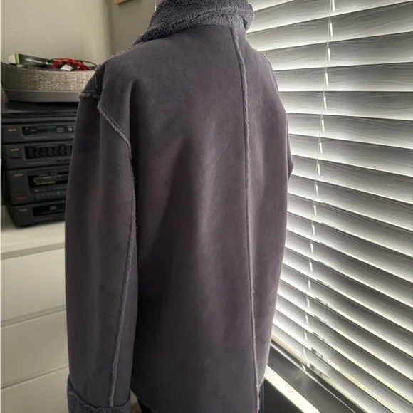 Women's Blue Shearling Jacket - Picture 3 of 7